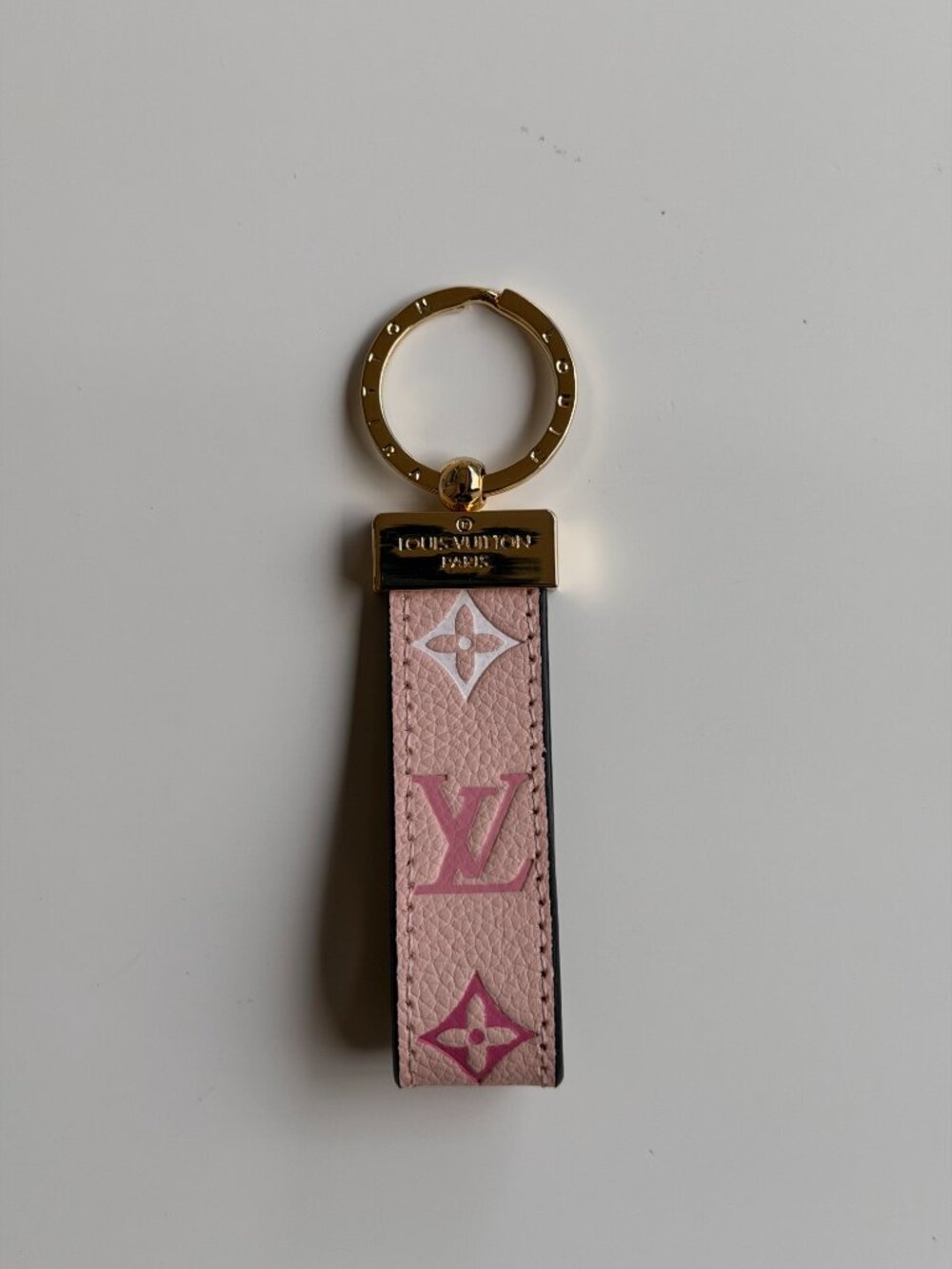 Louis Vuitton Dragonne Key Holder Monogram Pink - Picture 6 of 7
